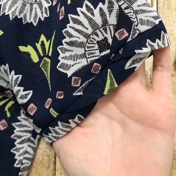 Anthropology Meadow Rue top - Picture 6 of 8